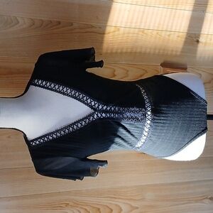 Shien black bodysuit size small